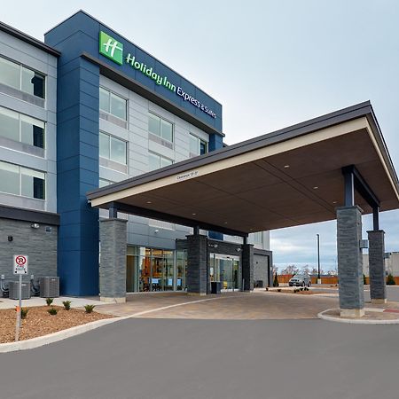 Holiday Inn Express & Suites - Порт-Элджин Экстерьер фото