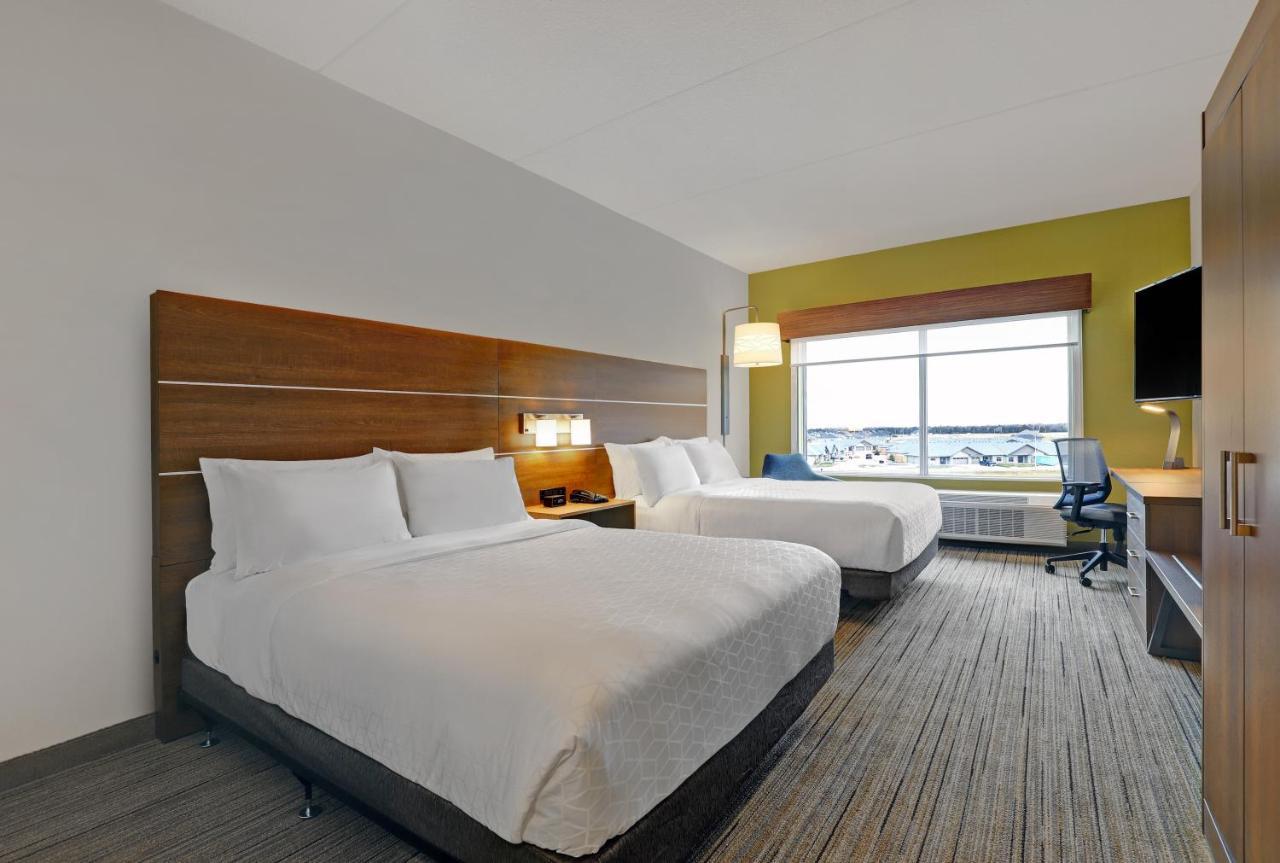Holiday Inn Express & Suites - Порт-Элджин Экстерьер фото